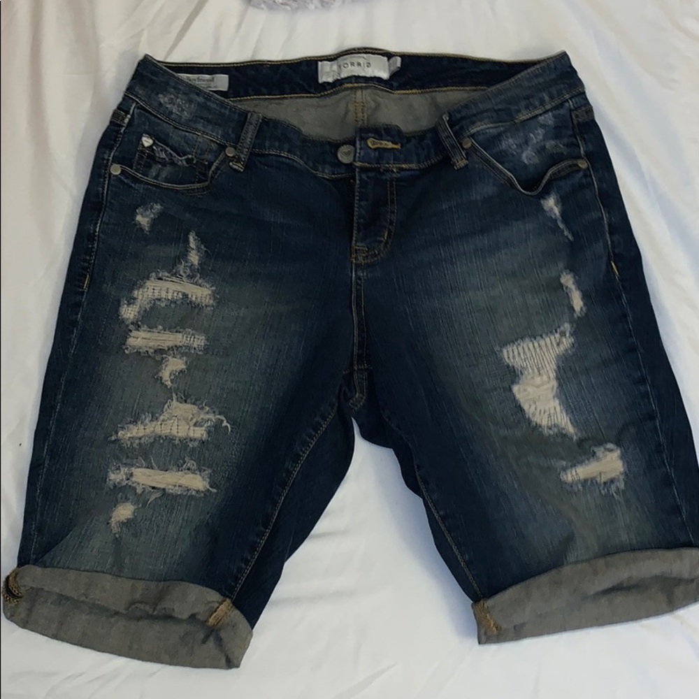 Torrid Boyfriend Bermuda Jeans